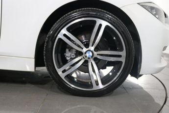 BMW 3 SERIES 2.0 320d ED EfficientDynamics Saloon 4dr Diesel Auto Euro 5 (s/s