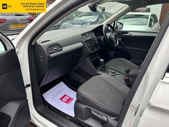 VOLKSWAGEN TIGUAN 2.0 TDI SE Navigation SUV 5dr Diesel 4Motion 4WD DSG Auto Euro 6