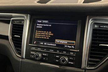 PORSCHE MACAN 3.0 V6 S SUV 5dr Petrol PDK 4WD Euro 6 (s/s) (340 ps) £8,1