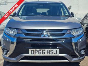 Mitsubishi Outlander AUTOMATIC 2.0h 12kWh 4h SUV 5dr Petrol Plug-in Hybrid CVT 4WD Eu