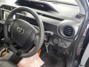 TOYOTA AQUA 1.5 Automatic Hybrid Petrol Hatchback JDM IMPORT Black 5dr