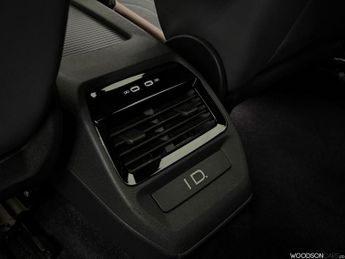VOLKSWAGEN ID.4 Pro Performance 77kWh 1ST Edition SUV 5dr Electric Auto (204 ps)