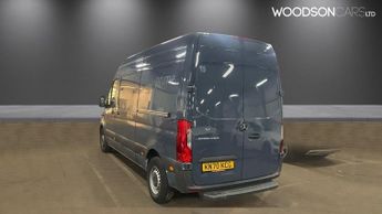 MERCEDES-BENZ eSprinter 55kWh Progressive Panel Van 5dr Electric Auto FWD L2 H2 20kW Cha