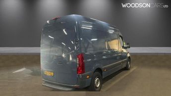 MERCEDES-BENZ eSprinter 55kWh Progressive Panel Van 5dr Electric Auto FWD L2 H2 20kW Cha