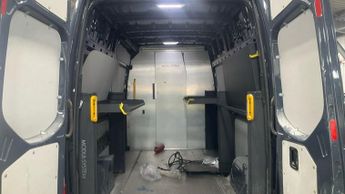 MERCEDES-BENZ eSprinter 55kWh Progressive Panel Van 5dr Electric Auto FWD L2 H2 20kW Cha