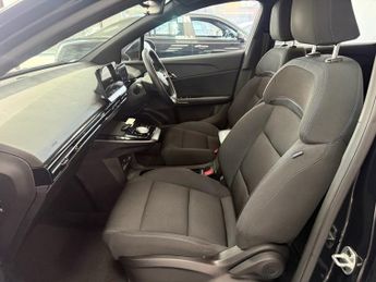 MG MG4 64kWh SE Long Range Hatchback 5dr Electric Auto (203 ps)