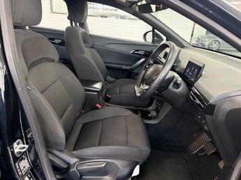 MG MG4 64kWh SE Long Range Hatchback 5dr Electric Auto (203 ps)