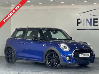 MINI Hatch 1.5 Cooper Classic Hatchback 5dr Petrol Manual Euro 6 (s/s) (136