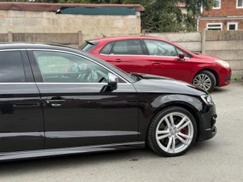 AUDI S3 