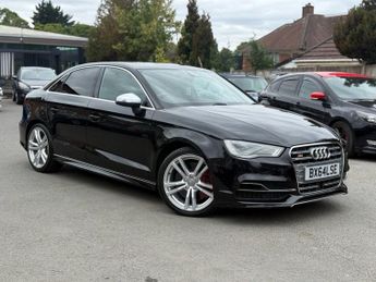 AUDI S3 