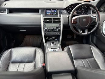 LAND ROVER DISCOVERY SPORT 2.0 TD4 HSE Black SUV 5dr Diesel Auto 4WD Euro 6 (s/s) (180 ps)