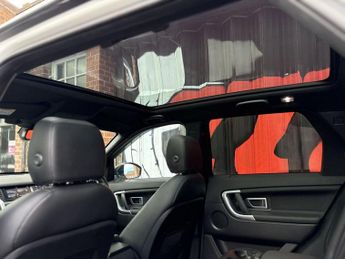 LAND ROVER DISCOVERY SPORT 2.0 TD4 HSE Black SUV 5dr Diesel Auto 4WD Euro 6 (s/s) (180 ps)