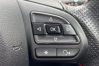 MG MG ZS 51.1kWh SE SUV 5dr Electric Auto (176 ps) Rear Parking Sensors, 