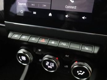 RENAULT ARKANA 1.3L 4d AUTO 138 BHP