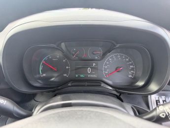 VAUXHALL Combo Electric 2300 50kWh Dynamic Panel Van 5dr Electric Auto L1 H1 (136 ps)