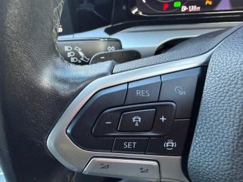 VOLKSWAGEN GOLF 2.0 TDI Active Hatchback 5dr Diesel DSG Euro 6 (s/s) (115 ps)
