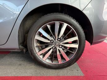 HONDA JAZZ 1.3 i-VTEC EX Navi Hatchback 5dr Petrol CVT Euro 6 (s/s) (102 ps