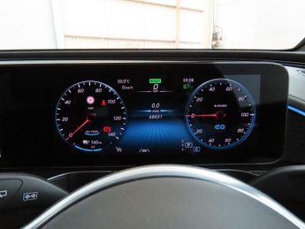MERCEDES-BENZ EQC EQC 400 80kWh Sport SUV 5dr Electric Auto 4MATIC (408 ps)
