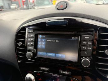 NISSAN JUKE 1.6 Tekna SUV 5dr Petrol XTRON Euro 6-2 OWNER FROM NEW GREAT LOW