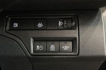 PEUGEOT 3008 1.6 12.4kWh Allure SUV 5dr Petrol Plug-in Hybrid e-EAT Euro 6 (s