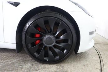 TESLA Model 3 (Dual Motor) Performance Auto 4WDE 4dr (Performance Upgrade)