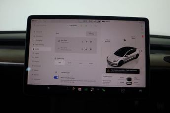 TESLA Model 3 (Dual Motor) Performance Auto 4WDE 4dr (Performance Upgrade)