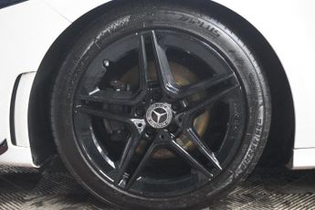 MERCEDES-BENZ A CLASS 1.5 A180d AMG Line (Premium) Hatchback 5dr Diesel 7G-DCT Euro 6 