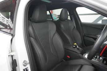 BMW 1 SERIES 2.0 M135i Hatchback 5dr Petrol DCT xDrive Euro 6 (s/s) (300 ps)