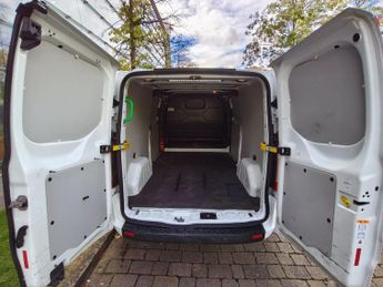 FORD TRANSIT CUSTOM 2.0 340 EcoBlue Trend Panel Van 5dr Diesel Manual L2 H1 Euro 6 (