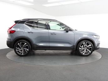 VOLVO XC40 1.5h T5 Twin Engine Recharge 10.7kWh R-Design Pro SUV 5dr Petrol