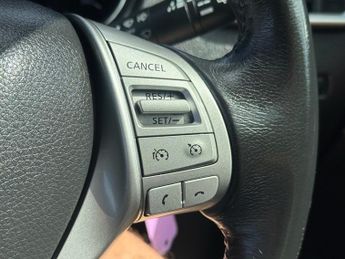 NISSAN X-TRAIL 1.6 dCi Acenta SUV 5dr Diesel Manual Euro 5 (s/s) (130 ps)