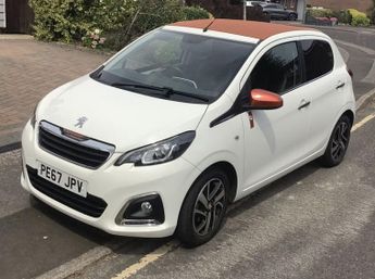 Peugeot 108 1.2 PureTech Roland Garros Top! 5dr Petrol Manual Euro 6 (82 ps)