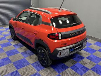 DACIA Spring 65 26.8kWh EXTREME Hatchback 5dr Electric Auto (65 ps)