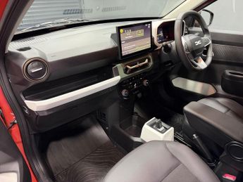 DACIA Spring 65 26.8kWh EXTREME Hatchback 5dr Electric Auto (65 ps)