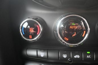 MINI Electric Hatch Cooper SE 32.6kWh Level 1 Hatchback 3dr Electric Auto (184 ps)