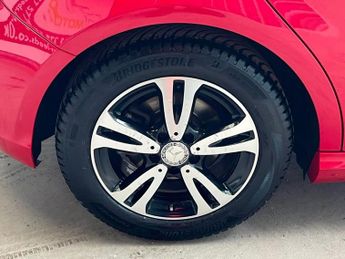 MERCEDES-BENZ A CLASS 1.5 A180d SE Hatchback 5dr Diesel 7G-DCT Euro 6 (s/s) (109 ps)