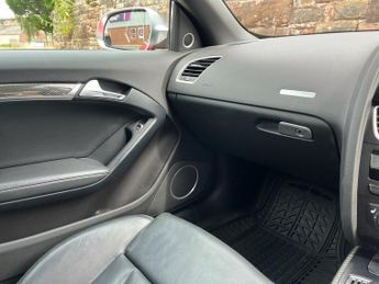 AUDI RS5 4.2 FSI V8 Cabriolet 2dr Petrol S Tronic quattro Euro 5 (450 ps)