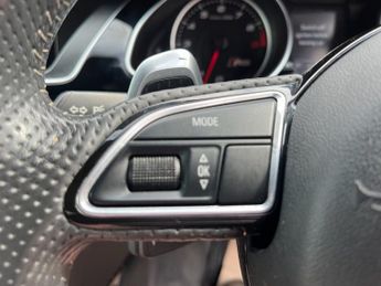 AUDI RS5 4.2 FSI V8 Cabriolet 2dr Petrol S Tronic quattro Euro 5 (450 ps)