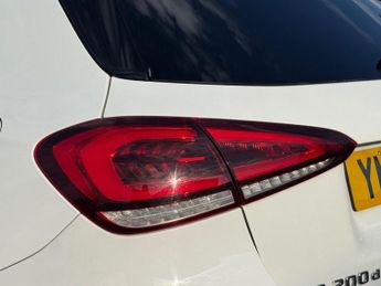 MERCEDES-BENZ A CLASS 2.0 A200d AMG Line Hatchback 5dr Diesel 8G-DCT Euro 6 (s/s) (150
