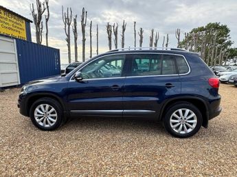 VOLKSWAGEN TIGUAN 2.0 TDI BlueMotion Tech Match SUV 5dr Diesel DSG 4WD Euro 5 (s/s