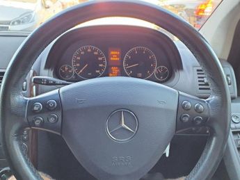 MERCEDES-BENZ A CLASS 1.5 A150 Elegance SE Hatchback 5dr Petrol CVT (157 g/km, 95 bhp)