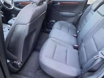 MERCEDES-BENZ A CLASS 1.5 A150 Elegance SE Hatchback 5dr Petrol CVT (157 g/km, 95 bhp)