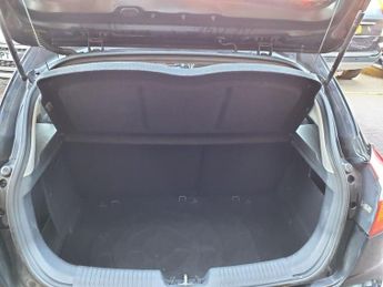 KIA RIO 1.1 CRDi EcoDynamics 2 Hatchback 5dr Diesel Manual Euro 5 (s/s) 