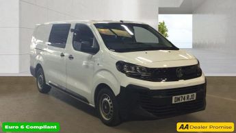 Vauxhall Vivaro White 2.0 Turbo D Prime XL Crew Van, 27,100 miles, 6 seats, Euro