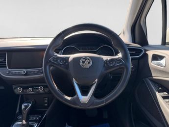 VAUXHALL CROSSLAND X 1.2 Turbo Elite Nav SUV 5dr Petrol Auto Euro 6 (s/s) (130 ps)