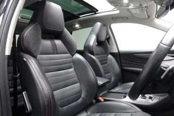 MG MG HS 1.5 T-GDI Exclusive SUV 5dr Petrol DCT Euro 6 (s/s) (162 ps)