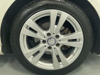 MERCEDES-BENZ A CLASS 1.5 A180d Sport (Premium) Hatchback 5dr Diesel 7G-DCT Euro 6 (s/