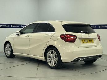 MERCEDES-BENZ A CLASS 1.5 A180d Sport (Premium) Hatchback 5dr Diesel 7G-DCT Euro 6 (s/