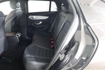 MERCEDES-BENZ EQC EQC 400 80kWh AMG Line (Premium Plus) Auto 4MATIC 5dr