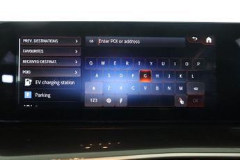 MERCEDES-BENZ EQC EQC 400 80kWh AMG Line (Premium Plus) Auto 4MATIC 5dr